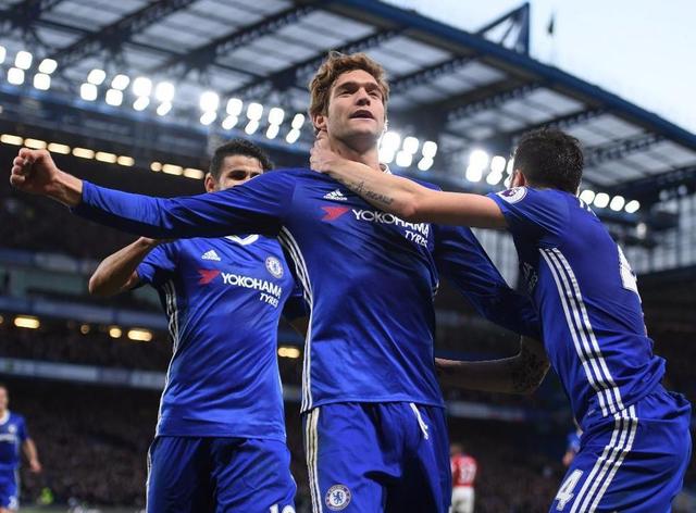 尔顿类持球 尔顿类持球